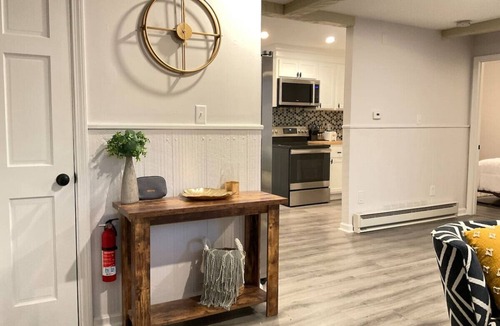 North Hampton Apartment | *2Beds | 10mins to Beaches | Portsmouth | Maine* *