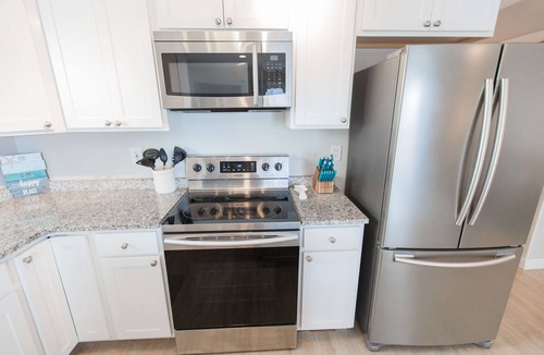 Montego Bay Condo | 3-bedroom Condo in Ocean City: 1-Min Walk to Beach Family-Friendly Sleeps 8