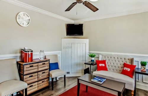 Ridgeland Hotel | 3 King Rooms w/ Free Parking Perfect for Road Trips in Ridgeland