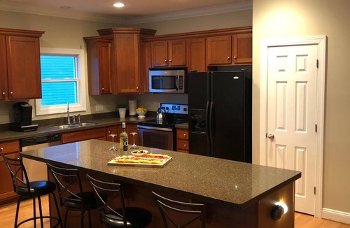 Winnsboro House | 3 Story 5 Bed 4 1/2 bath Lakefront Retreat ELEVATOR, 2-Story Dock & Sunset Views