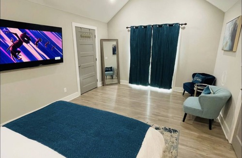 Belvedere Park House | 4 bedroom EastLake / Belvedere Park home