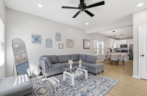 Judson House | 4 Bedroom House Great Location Perfect for Families