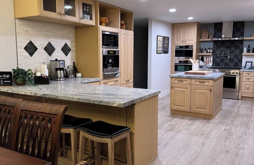 Spring Valley House | 4-BR Elegant Home just 10 minutes to Strip and Stadium, Pool & Spa.