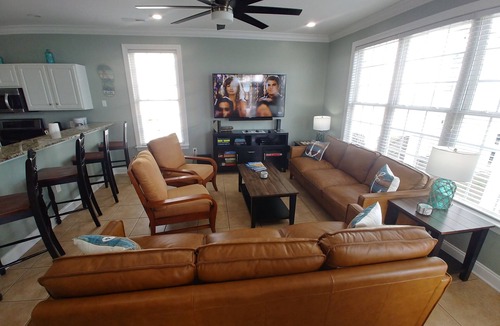 Myrtle Beach House | 4BR Myrtle Beach Home near Boardwalk w/Pool – Close to Conway Festivals & Golf!