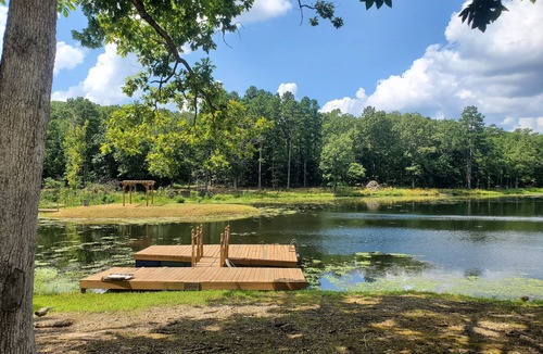 Ironton RV Rental | 5 electric camper hookups on a beautiful private lake.