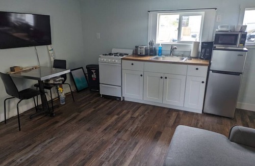North Star Cottage | #5 - Walkable cottage near restaurants and trails.