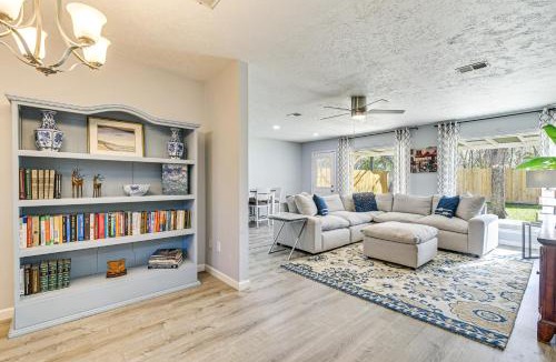 Heritage Park House | 6 Mi to Clear Lake: Family Home w/Patio & Yard