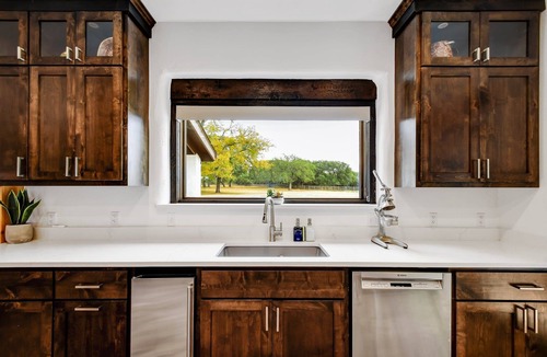 Wimberley House | 8 BR Private Ranch w/views, river access, pool, hot tub, pickle ball and more!