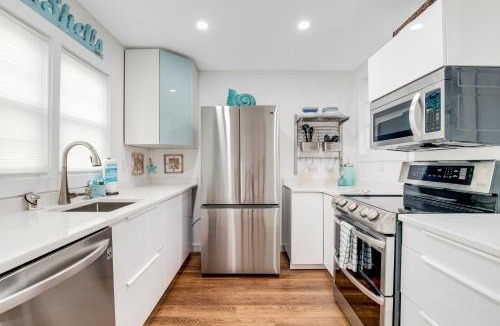 Mount Pleasant House | 952 Fowler Court