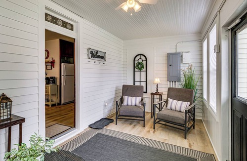 Villa Ridge House | A Sisters Stay Farmhouse Retreat in Villa Ridge