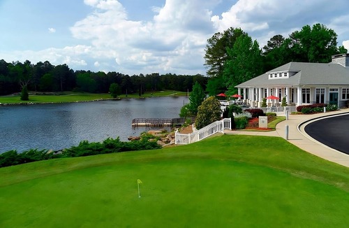 Stone Mountain Resort | Adventure Awaits! Watersports Rental Onsite, FREE Parking!