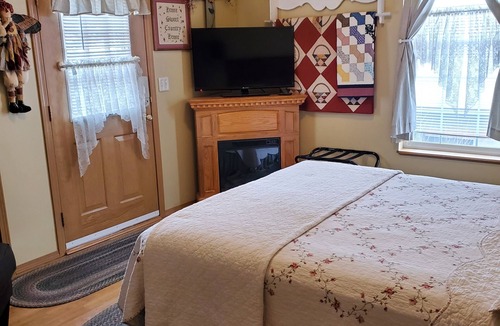 Wasilla Bed & Breakfast | Alaska's Lake Lucille B&B