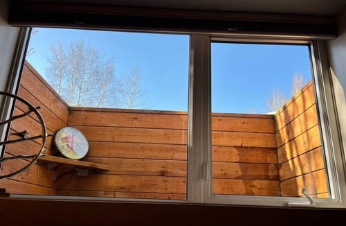 Fairbanks Apartment | Alaska Tucked Inn-The Den ; Cozy 1 bedroom with all the touches of home!