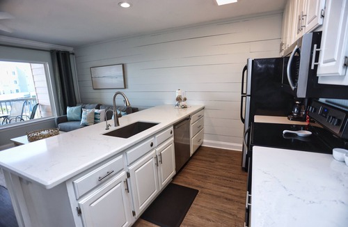 Galveston Condo | Amazing Beach Condo w/top floor views, pools(1 heated), pet friendly
