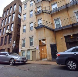 North End Apartment | Amazing Location studio parking