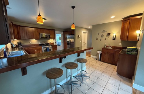 Alyeska House | Amazing location with hot tub and front row views of Mt. Alyeska