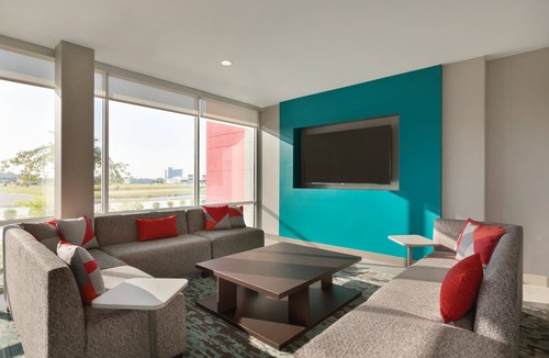 Macon Hotel | avid hotel Macon North by IHG