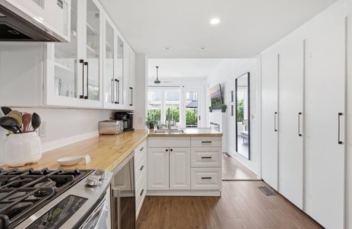 Rehoboth by the Sea Villa | "Beach Block! Pool, Roof Deck, 7BR/6BA, Sleeps 16