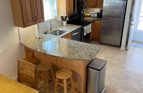 North Ocean City House | Beach Mist, Steps to the Beach, 140th St, 3 Bedroom end unit Townhouse, Sat-Sat