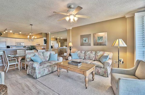 Litchfield by the Sea Condo | Beachfront 3-bedroom condo with pool access in Pawleys Island gated community