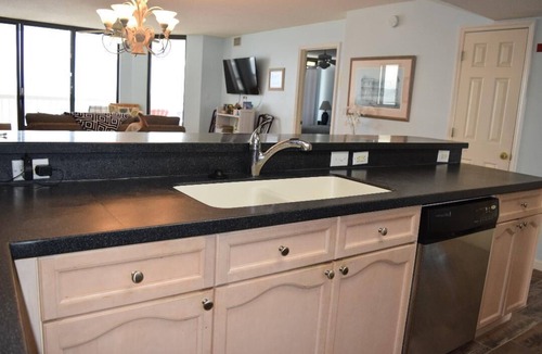 Folly Beach Condo | Beachfront! Charleston Oceanfront Villa 2Poosl Beachfront Covered deck Elevator