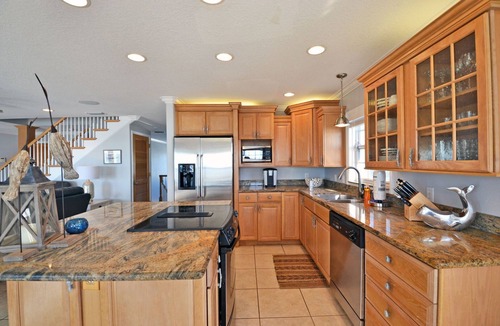 Ilexhurst House | BEACHFRONT HOUSE DIRECTLY ON SOFT SUGAR WHITE SANDS VRC19-000234
