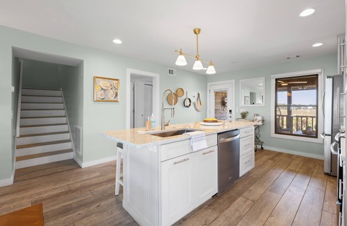 Oceanmarsh Subdivision House | Beachfront+Marsh Views Sleeps 10 ~ Harbor Island Getaway-Pool 4 Bed-3 Bath
