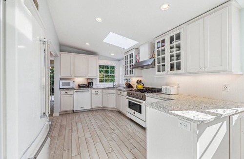Biddeford Pool House | Beachmore-Steps to Sandy Beach