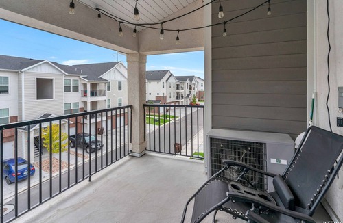 Vineyard Condo | Beautiful 3 bed 2 bath, Lakeside Condo