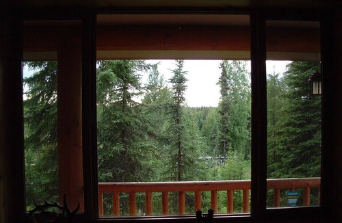 Sterling Cabin | Beautiful Log Cabin Retreat. Access Kenai River-Bings Landing State Park