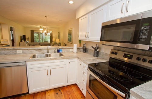 Pawleys Island Condo | Beautiful Newly Updated 1st Floor True Blue Villa!