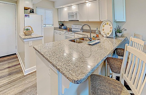 North Litchfield Beach Condo | Beautiful Retreat 327, 2 Stories, Minutes to Beach, Pool