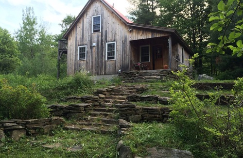 Washington House | Beautiful Timber Frame Home in the Berkshires /Available for Long Term