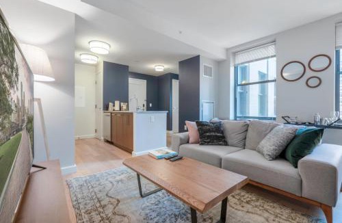 Bay Village Apartment | Beauty in Back Bay 1BR w Gym nr the Common BOS-16