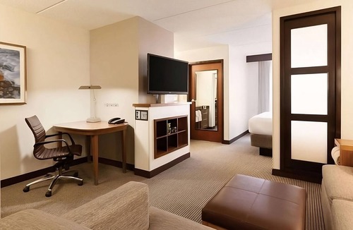 Gwinnett Place Hotel | Better Choice for Your Vacation! Near Gwinnett Place Mall w/Pool and Breakfast!