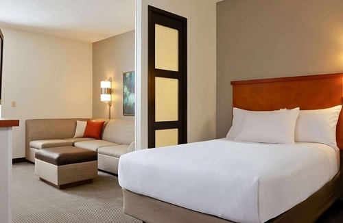 Gwinnett Place Hotel | Better Choice for Your Vacation! Near Gwinnett Place Mall w/Pool and Breakfast!