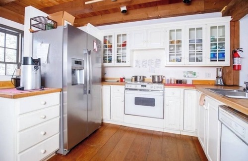 Sheffield Apartment | Black Bear Bungalow, Sheffield/Great Barrington/Ski Resorts