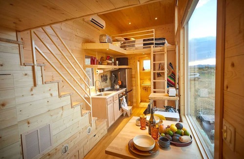 Arroyo Hondo Cabin | Bougie Tiny Home with Mountain Views, Hot Tub, Just 2 miles to Black Rock Hot Springs, NM