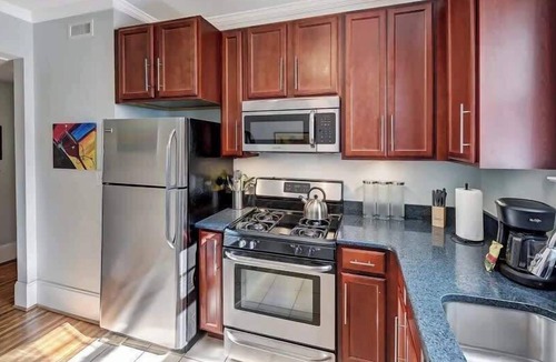 Dilworth Condo | Boutique 2BR Dilworth Condo | Near Atrium and Novant Health