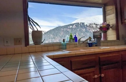 West Juneau House | Breathtaking Ocean, Mountain & Juneau Views