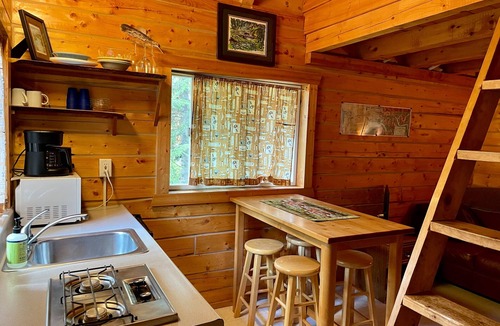 Cooper Landing Cabin | Cabin #1 Cooper Landing Fish Camp - Upper Kenai River Cabin Rental