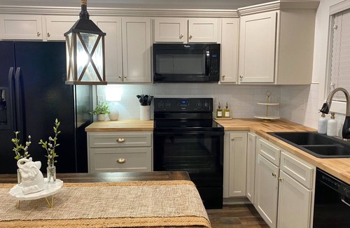 Greenville Cabin | Cabin in the Pines: Enjoy the Greenville area in a wooded retreat 2BR/1.5BA
