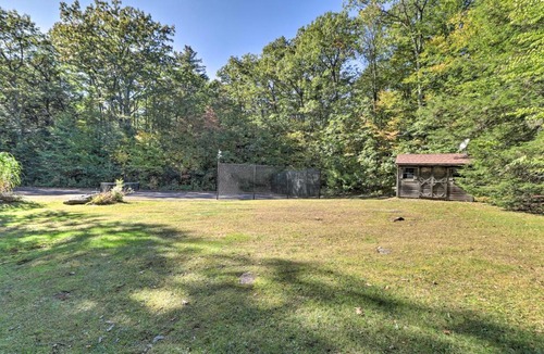 Sandisfield House | Cabin w/3 Acres, Tennis Courts: By 4 Ski Mtns