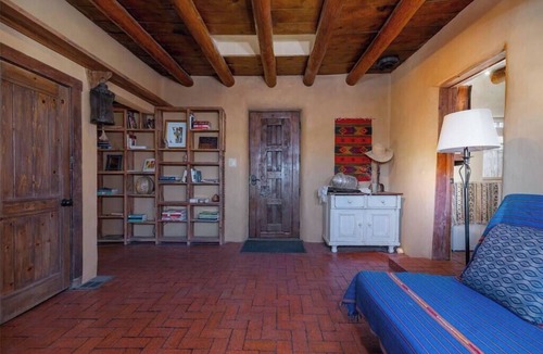 Historic Eastside House | Canyon Getaway- Courtyard -Canyon Rd & Plaza -1BR