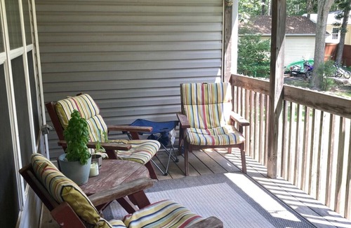 The Glade Cottage | Cape Cod in Rehoboth Beach, Pet Friendly
