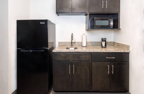 Fruitville Hotel | Caretta Landing Sarasota, an Ascend Collection Hotel