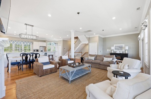 Debordieu Colony House | Carolina Dreamin' Beautiful southern home in DeBordieu -Great for families!