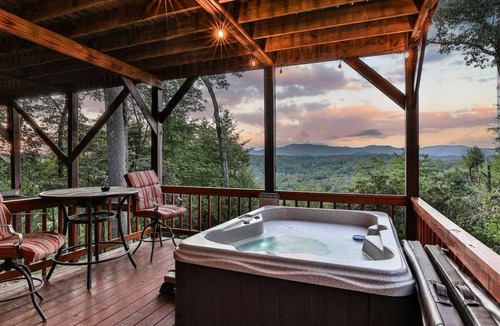 Ellijay Cabin | Carter`s Kaleidoscope View | Ellijay, GA