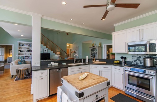 Edisto Island House | Casa Del Sol-Ocean View Home One Block from Beach Access-Free WiFi,Screened Porch,Crow's Nest