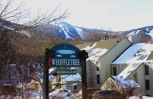 Killington House | Centrally located two bedroom two bathroom Ski home Whiffletree I6
